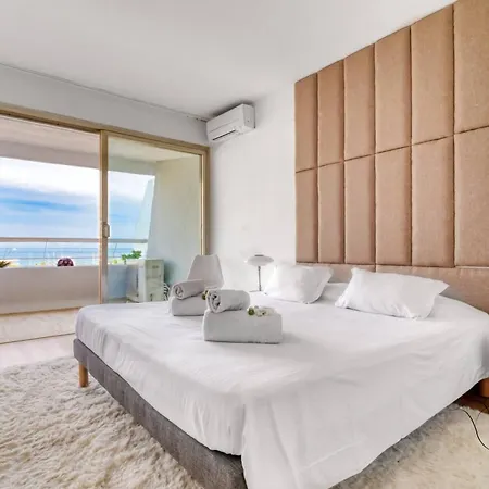 A Dream Getaway By The Sea Apartment